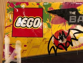 LEGO 70922 The LEGO Batman Movie Joker Manor 3444 Pieces Sealed The box is scrat