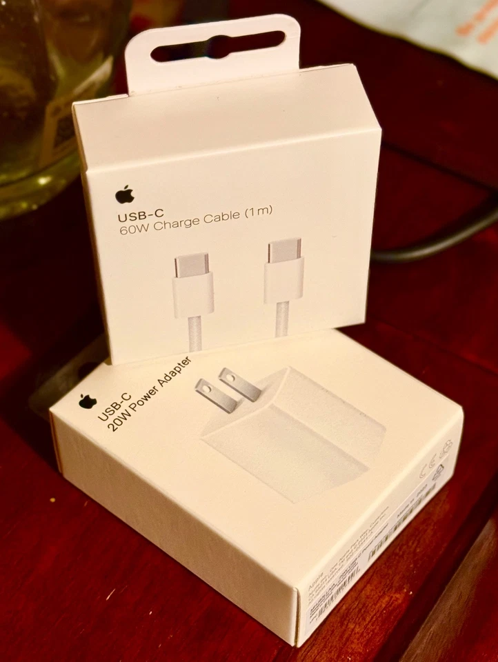 OEM Apple 60w USB-C Or Lightning Cable And 20W Fast Charger Adapter Cord iPhone - Image 2 of 2