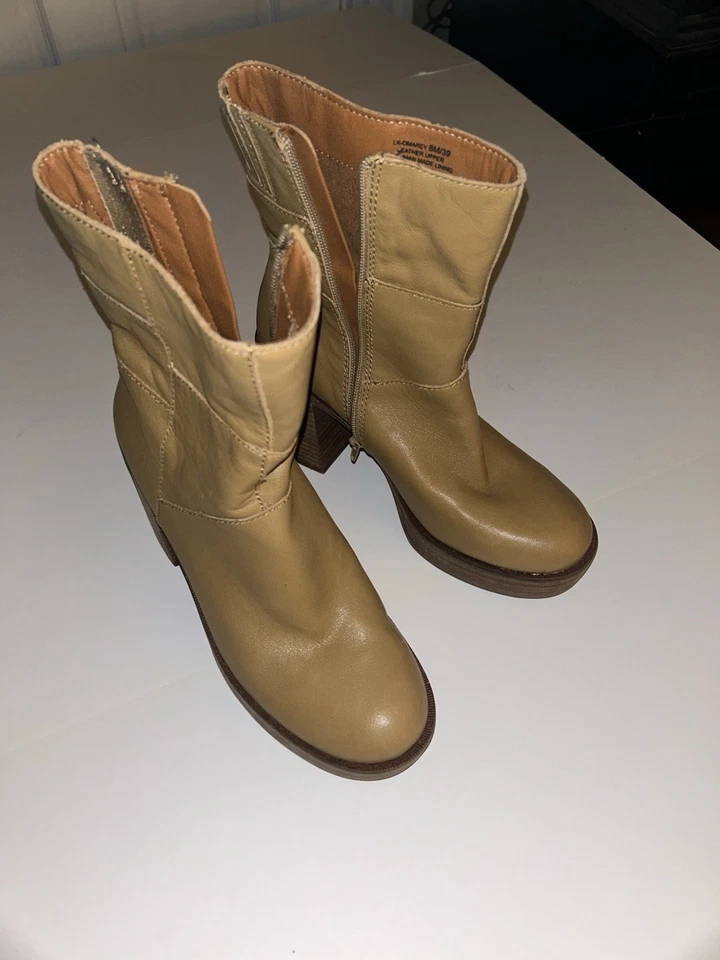 Lucky Brand Camel Platform Mid Calf Zip Up Boot Size 8 Used Great Condition - Image 3 of 4