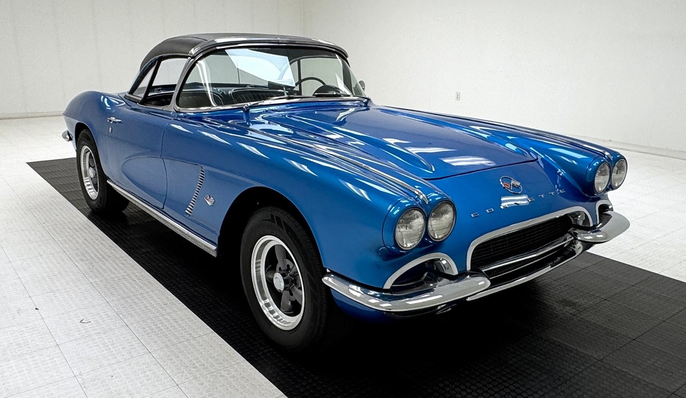 1962 New Wave Blue Chevrolet Corvette   | C1 Corvette Photo 10