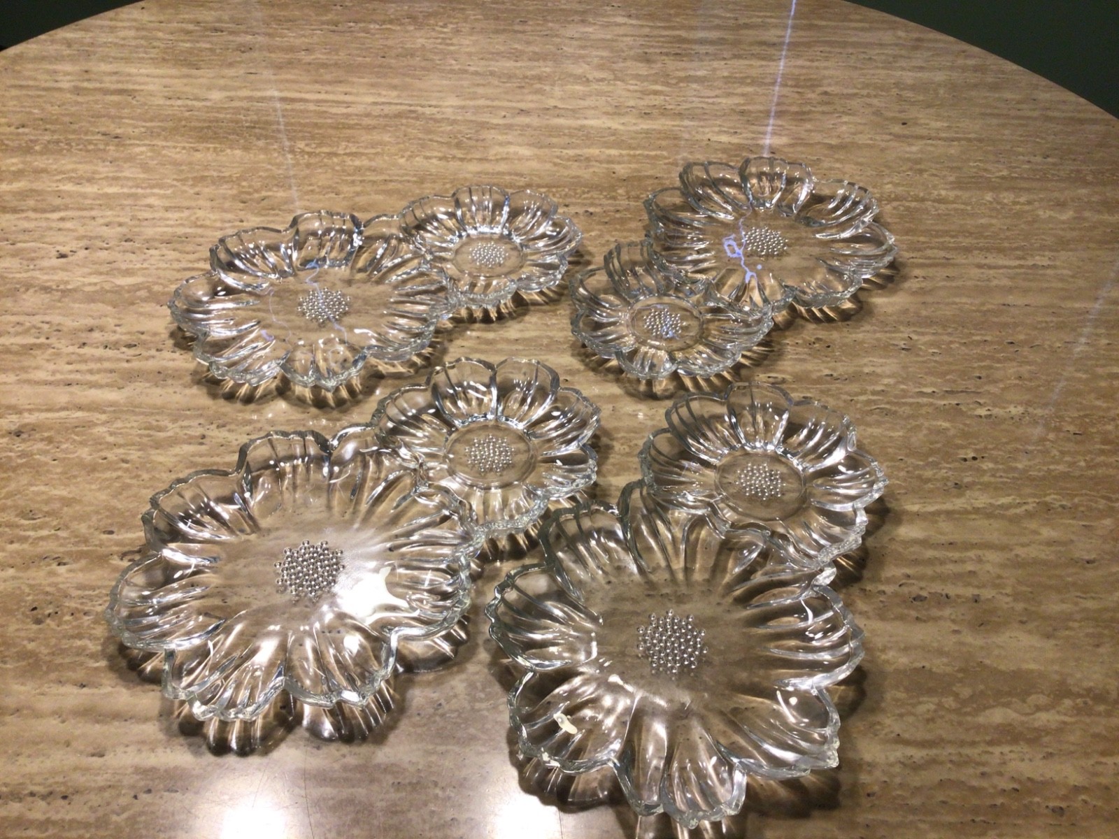 Set of 4 Vintage Hazel Atlas Capri Snack Plates Clear Glass Double Flowers- EUC