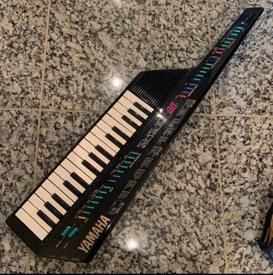 Yamaha SHS-10 Digital Keyboard Shoulder Key MIDI Synthesizer