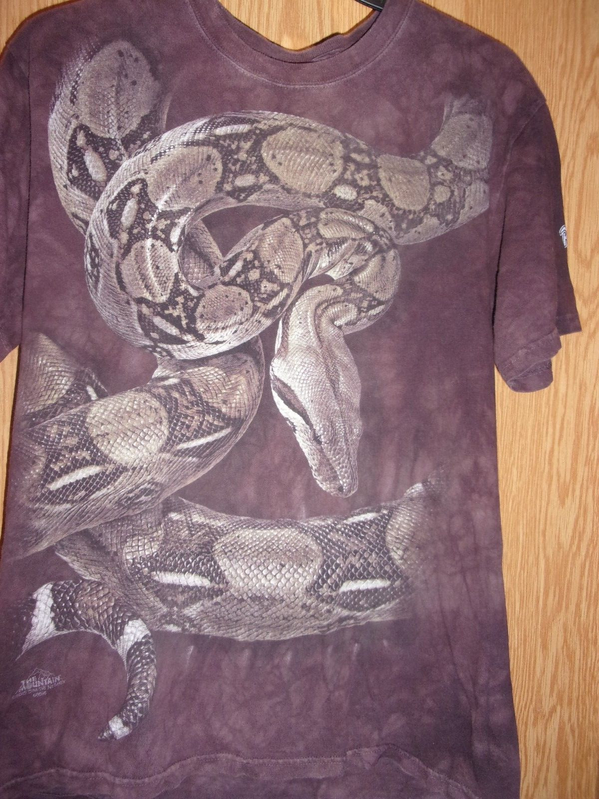 the MOUNTAIN  PYTHON t shirt S red - image 1