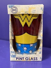 DC Comics Originals - 16 oz Wonder Woman Pint Glass. NIB
