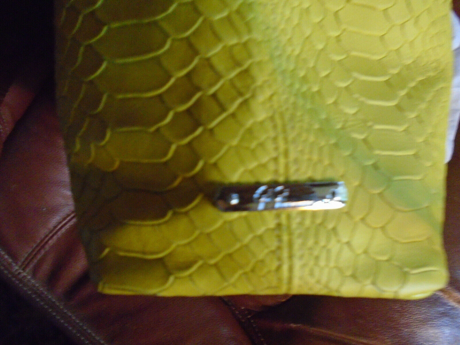 Picture 4 of 9