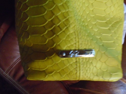GiGi New York yellow embossed leather tote NWOT made in USA - Picture 4 of 9