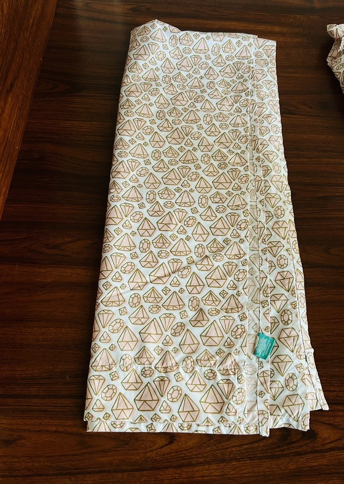 Pillowfort Toddler Polyester Crib Size Sheet Set Color Pink/White - Image 3 of 4