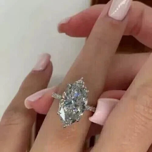 Anillo de compromiso solitario de diamantes creado en laboratorio de marquesa de 5 quilates enchapado en oro blanco de 14 k Foto 4 de 4