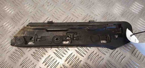 VW CADDY III Furgon 2KA, 2KH, 2CA, 2CH Stoßstangenhalter vorne rechts 31586289