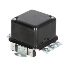 Voltage Regulator - 6 Volt - 4 Terminal - Flat Mount Fits John Deere 330 Am2702t