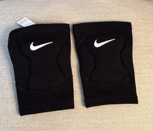 Size M-L Nike Streak Black Volleyball Knee Pads