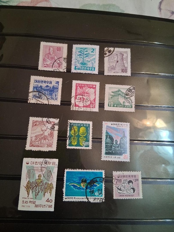 KOREA USED MIX (LOT 49)