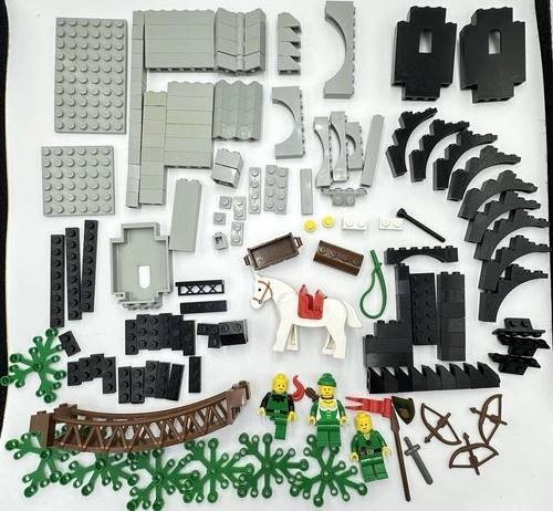 Lego 6071 Forestmen's Crossing VTG Castle 84% Complete Set + 3 Partial Minifigs