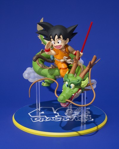 Figurine DBZ 007: Goku - Shenron head B/S.T. China 8,5cm Megahouse capsule neo