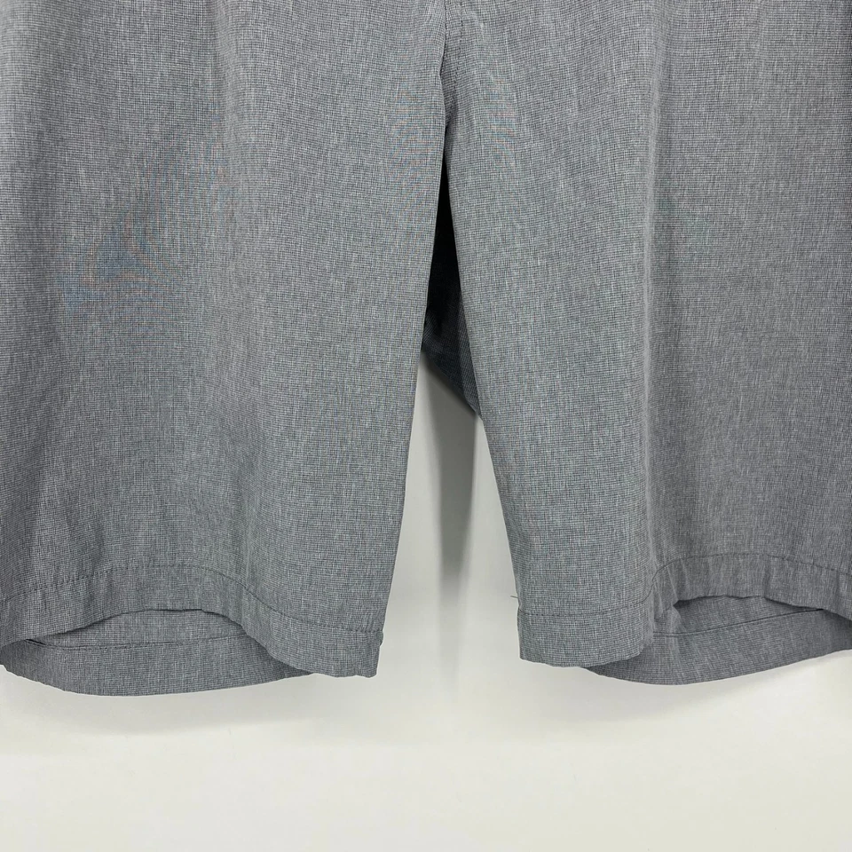 Travis Mathew Chino Shorts Men's Size 40 Gray Solid Golf Zip Fly Logo - Image 3 of 4