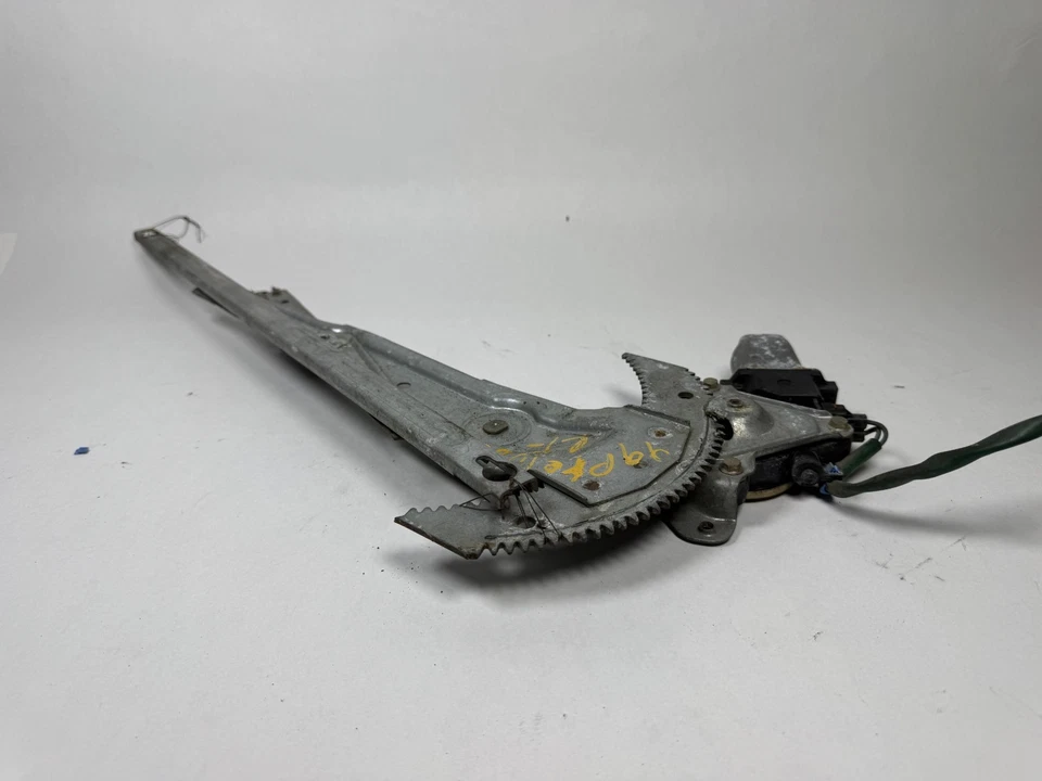 Regulador motor ventana pasajero delantero derecho Honda Prelude 1997-2001 con motor Foto 4 de 4