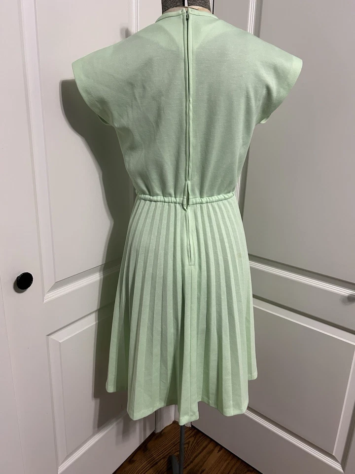 Vintage Dixie Deb Pleated Short Sleeve Dress Women’s 16 Mint Green - Image 2 of 4