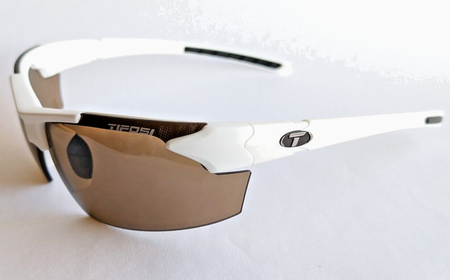Tifosi Optics Jet FC Sunglasses Matte White, Brown Lenses, #227