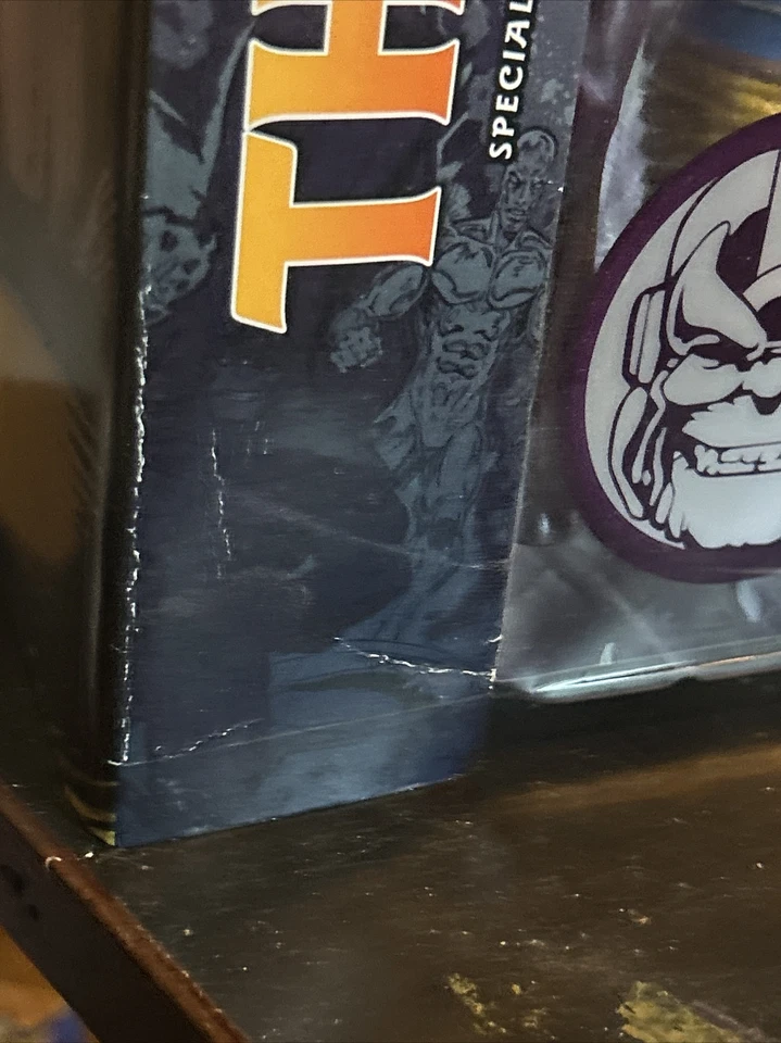 🔥Diamond Select Toys🔥Marvel Select 🔥Thanos🔥Action Figure - Imagem 4 de 4