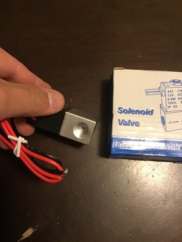 Solenoid Air Valve, 6.5W, 540mA, 12VDC PN 2V025 - Picture 2 of 5
