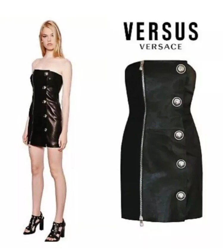 $2 195 VERSUS VERSACE Abito con bottoni di leone in pelle nera Made In Italy