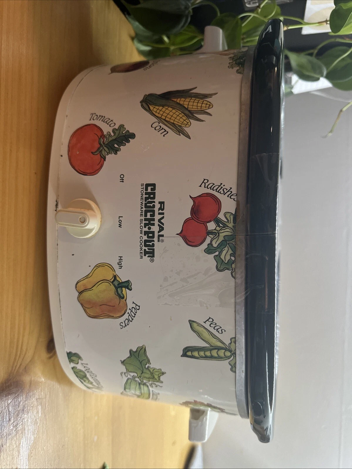 Rival Crockpot Stoneware Slow Cooker Oval Vintage #3755 Vegetable Design 5.5 QT