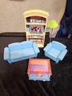 Vtg Barbie Living in Style Living Room Play set  TV VCR Sofa 2002 Coffee Table