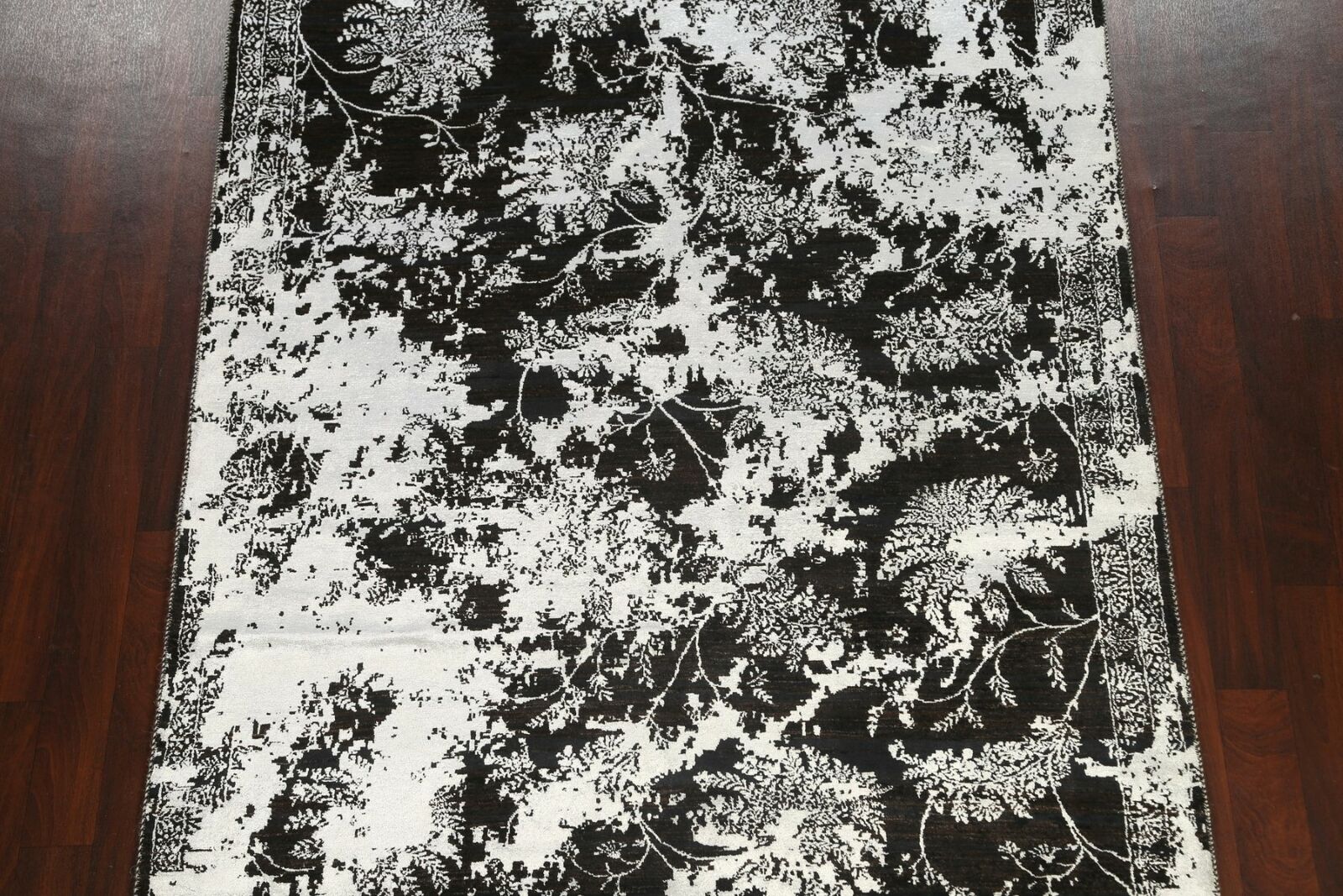 Picture 3 of 12