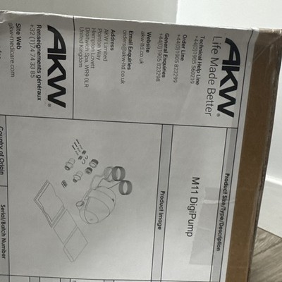 AKW M11 Digi Pumpe Dusche Feuchtraum 25470 Digital Ablaufpumpe Brandneu + Durchflusssensor