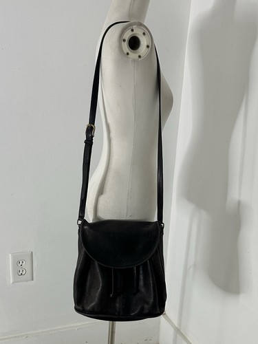 Vintage USA Coach Leather Black Drawstring Flap Shoulder Bag - Image 1