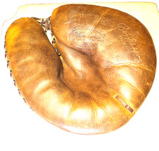 Guanto da cattura giovanile anni 40 J C Higgins Bob Scheffing in ottime condizioni