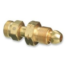 Brass Cylinder Adaptor, From CGA-510 POL Acetylene To CGA-520 B Tank Western