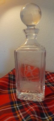 Dekanter, geschliffene Kristallflasche Vintage für Liköre