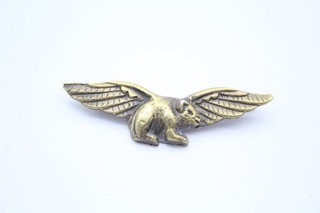 Rare WW2 RAF Guinnea Pig Club Pin Badge Spacer London