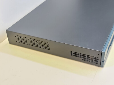 Cisco 1800 Series 1841 Router V05 HWIC 4ESW 256MB RAM/128MB Flash