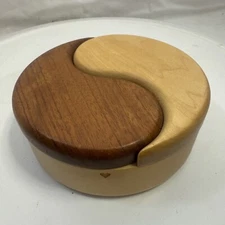 Vintage Ying Yang Puzzle Boxby Barouke/2001