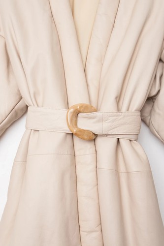 Abrigo acolchado acolchado acolchado con cinturón UTERQUE talla M beige $999 nuevo con etiquetas - Imagen 5 de 24