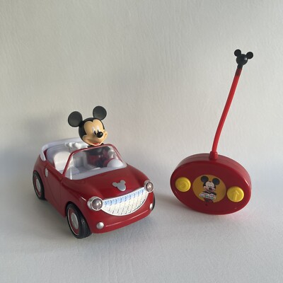 Disney Junior Minnie Mouse Roadster Remote Control Car Disney Junior Minnie Mouse Roadster R/C Toy Vehicle READ ALL DETAILS!!!! 