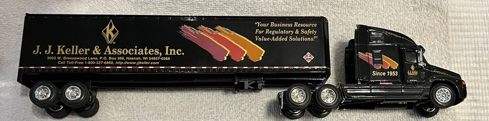 SpecCast Limited Edition Die Cast Collectible Metal Replica "Freightliner C120" - Image 4 of 4