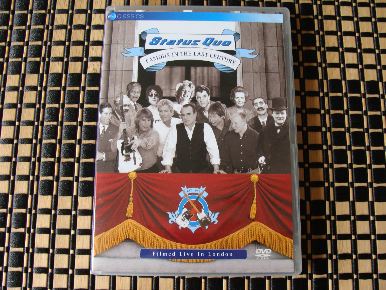 1 4 U: Status Quo : Famous In The Last Century : Live In London PAL R0 DVD
