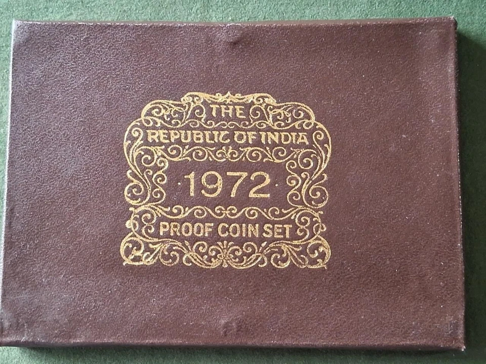 INDIA REPUBLIC - 1972 9pc Bombay Mint PROOF SET - scratches on plastic - Image 4 of 4