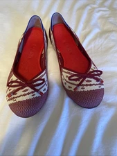 Womens Rothy’s Ballet Flat Slip Ons Burgundy And Cream Size 8.5