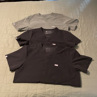 Set Of Three Figs Technical Collection Scrub Tops Size Small
