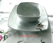 COQUET porcelaine de LIMOGES  saucière Prélude décor Embellie