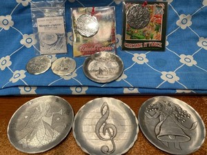 8 Wendell August forged aluminum handmade coasters and  ornaments