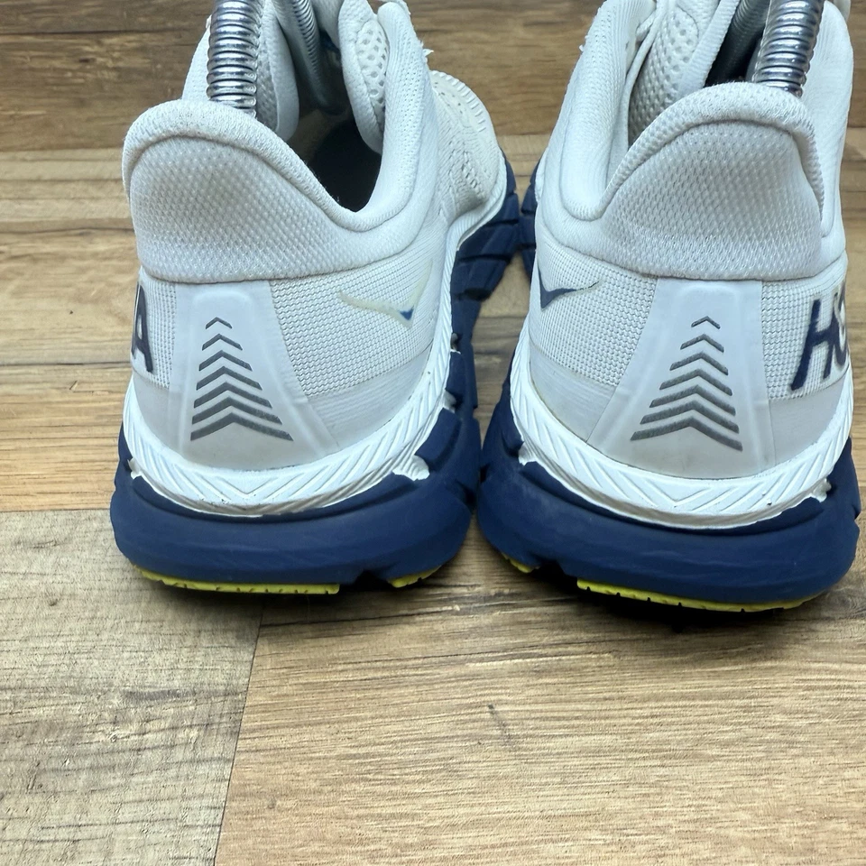 Hoka One One Clifton 7 Women Size 8 Running Shoes - Image 4 of 4