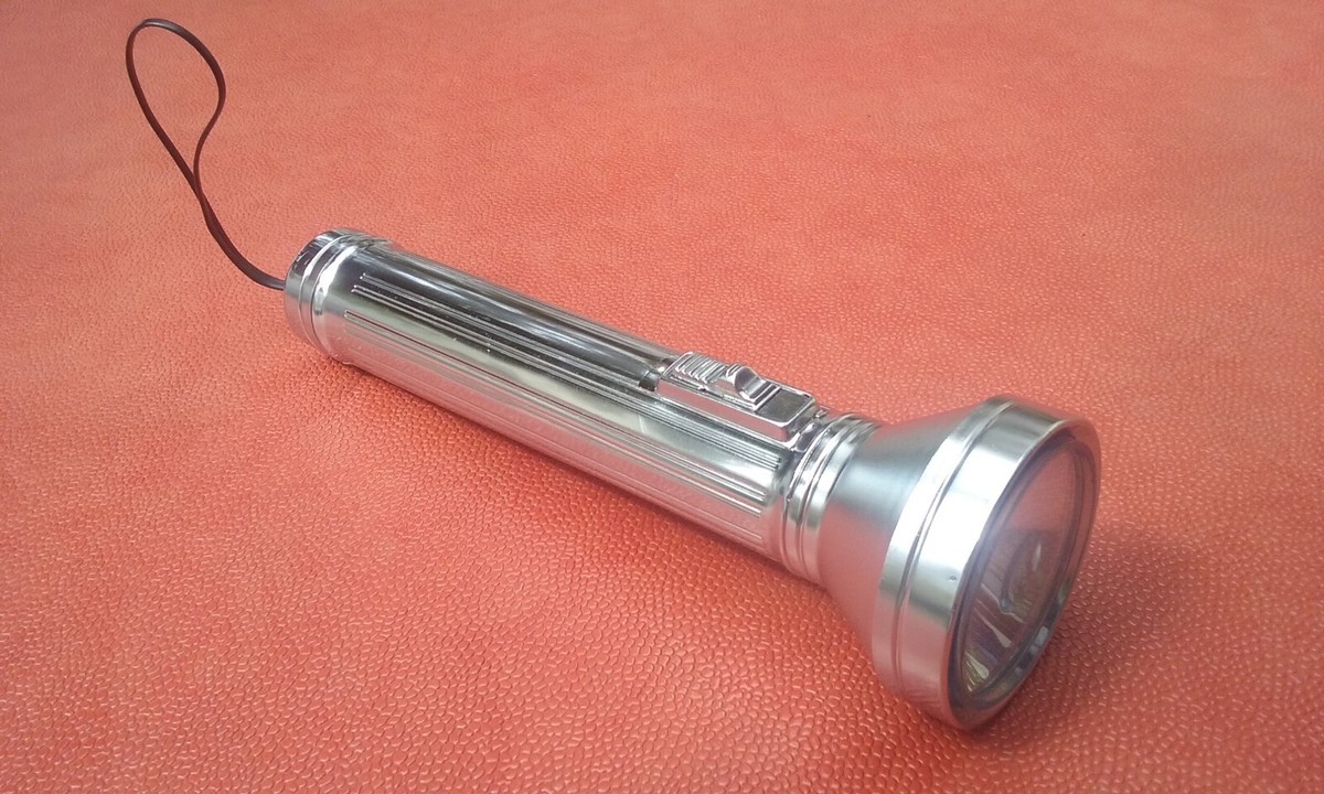LA PILE LECLANCHÉ LAMPE TORCHE/FLASHLIGHT/TASCHENLAMPE 70' VINTAGE MADE IN JAPAN | eBay