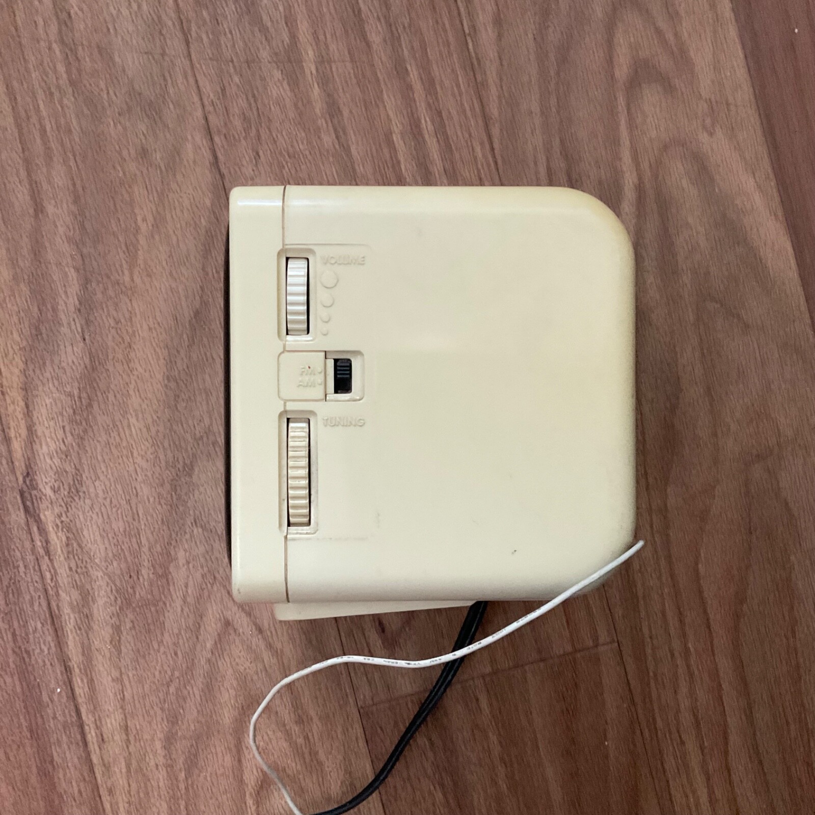 SONY ICF-C121 Dream Machine Cube AM/FM Radio Alarm Clock Vintage Tested Working 