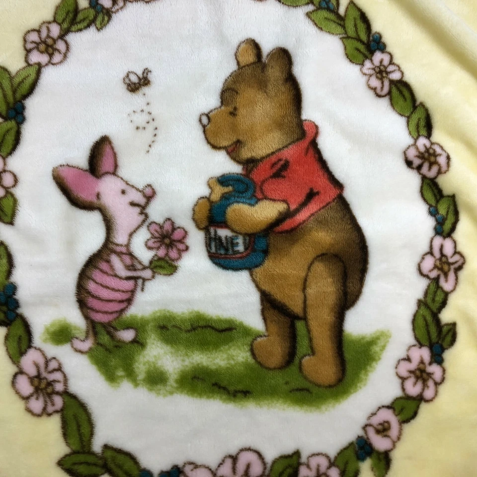 CLASSIC POOH Baby Blanket Winnie The Pooh Piglet PLUSH Fleece 54"x44" VTG - Image 4 of 4