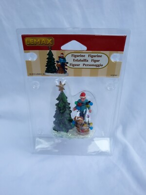Lemax Figurine Entitled ''Christmas Tangle'' from the 2010 Collection